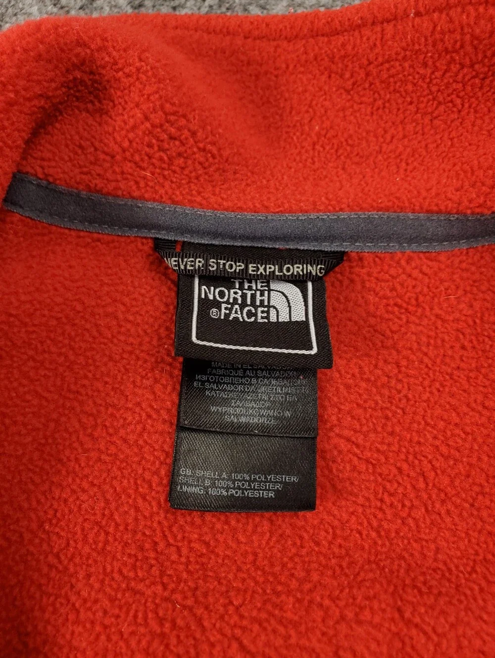 The North Face Khumbu 2 Jacket Mens Small Full Zip Fleece Red Gray Hiking